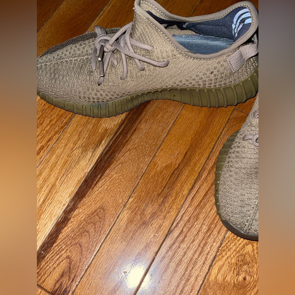 Yeezy Boots 350 V2 Earth